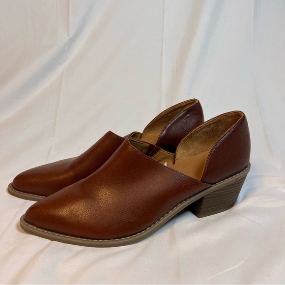 Universal Thread Brown Faux Leather Slip-On Heels Size 11 - Picture 1 of 5